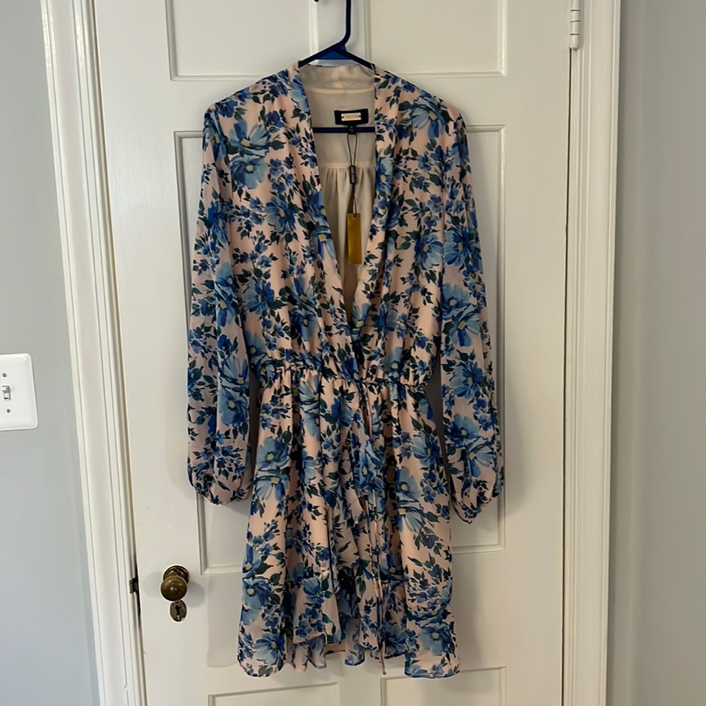 Alexia Admore long sleeve printed wrap dress (size 10 - NWT)